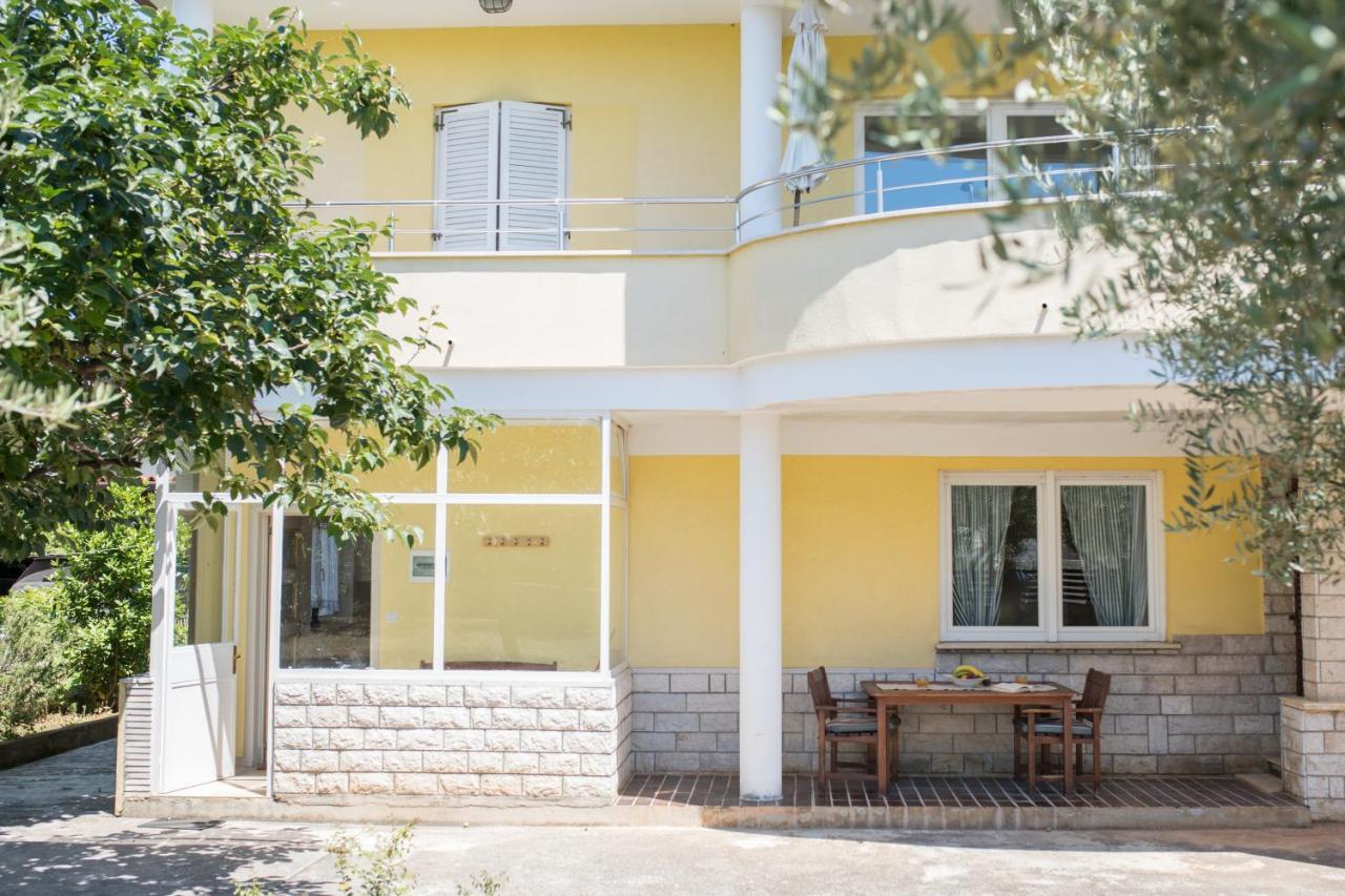 Oliveum Apartments Umag Exterior photo